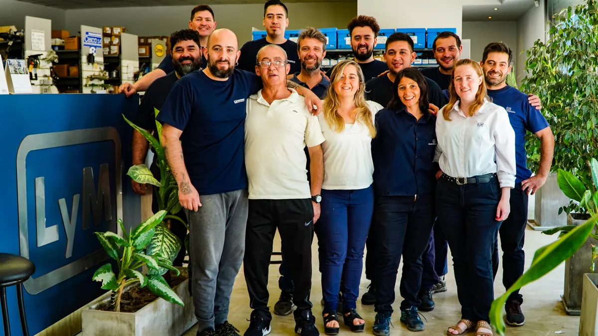 Equipo de trabajo de Oleohidráulica L y M